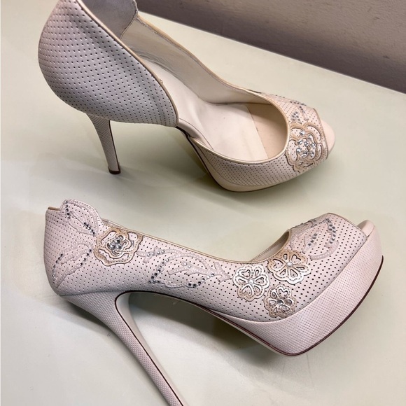 LORIBLU LEATHER MADE IN ITAKY Elegant Cream Peep-Toe Heels Swarovski crystals - Picture 11 of 15